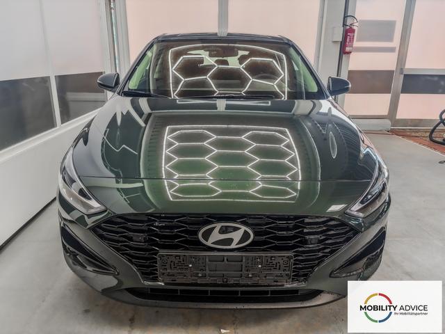 Hyundai i30 STYLE DCT NAVI WP ALU LED RFK PDC 