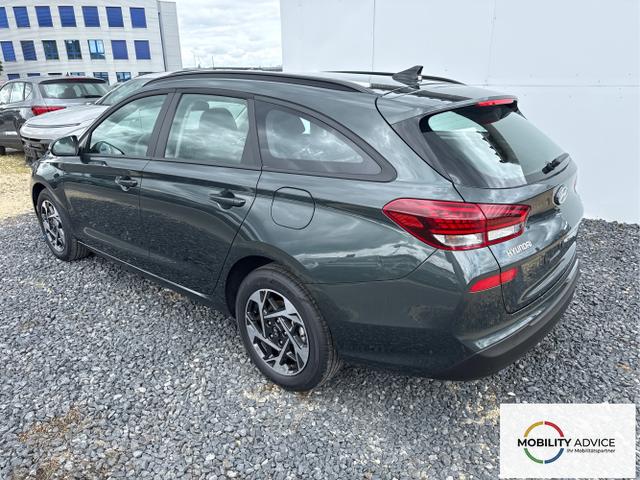 Hyundai / i30 / Grau / / / 