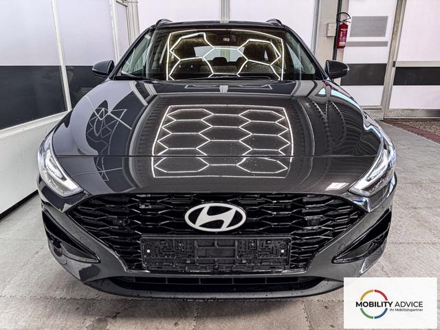 Hyundai i30 Kombi STYLE DCT NAVI WP ALU LED RFK PDC 