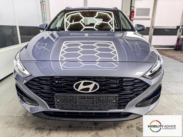 Hyundai i30 Kombi STYLE DCT NAVI RFK SHZ PDC ALU 