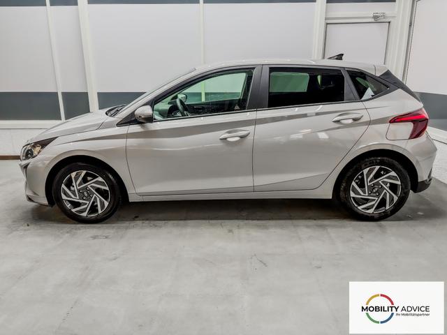 Hyundai i20 COMFORT DCT NAVI SHZ RFK ALU PDC 