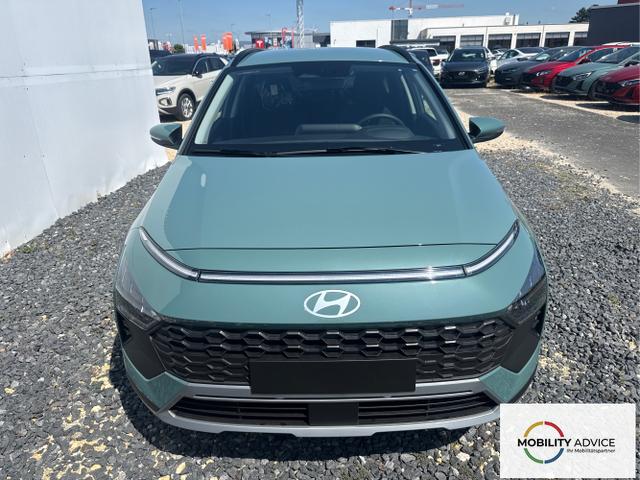 Hyundai / BAYON / Grau / / / 