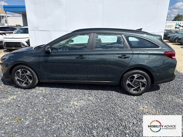 Hyundai / i30 / Grau / / / 