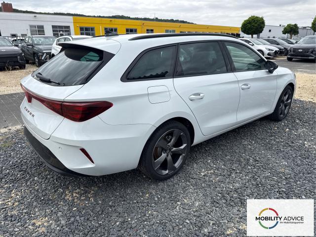Cupra / Leon / Grau / / / 