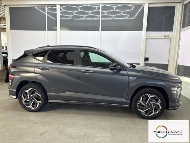 Hyundai / KONA / Grau / / / 