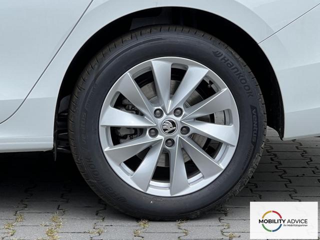 Skoda Superb Combi Selection 2,0 TDI DSG 4x4 142KW Navi 
