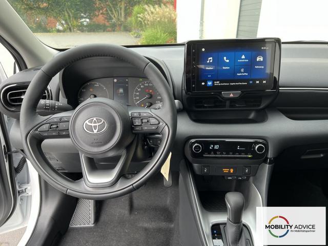 Toyota Yaris Active 1,5 CVT Hybrid 85kW Winterpaket 