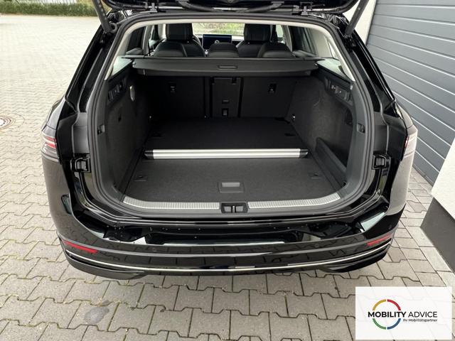 Volkswagen Passat Variant Elegance 2,0 TDI DSG Navi Pro 