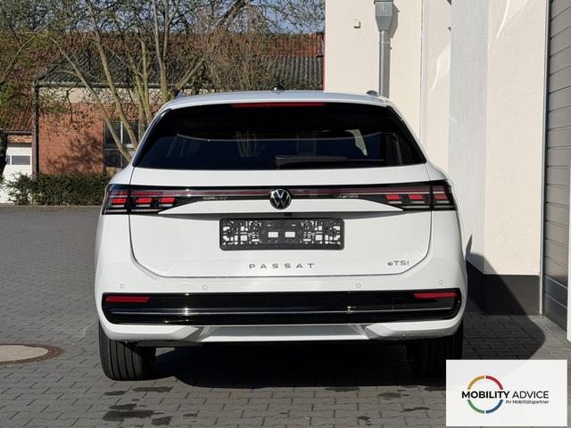 Volkswagen Passat Variant Elegance 1,5 eTSI DSG Leder DCC 