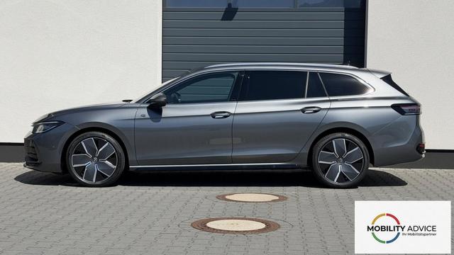 Volkswagen Passat Variant R-Line 2.0 TDI DSG 4Motion 142KW 