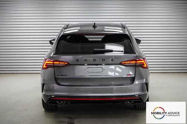 Skoda Octavia Combi Kombi 2,0 TSI DSG RS - LAGER 