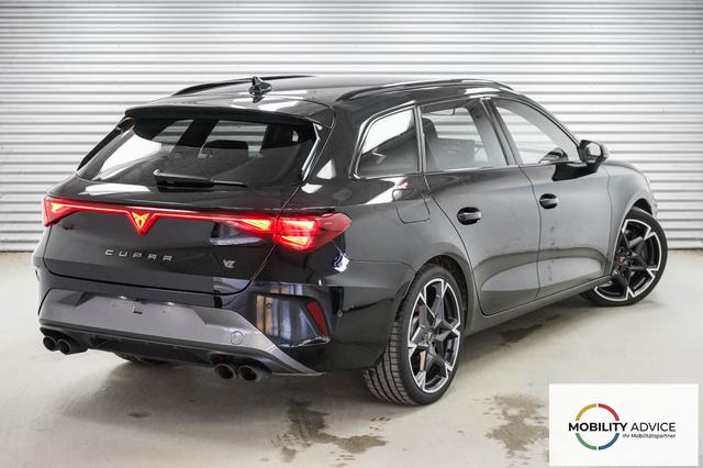Cupra Leon Sportstourer ST 2,0 TSI DSG 4x4 Kombi VZ - LAGER 