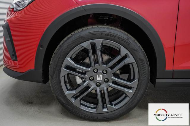 Seat Arona neues Modell 1,5 TSI DSG FR, AHK abn -LAG. 