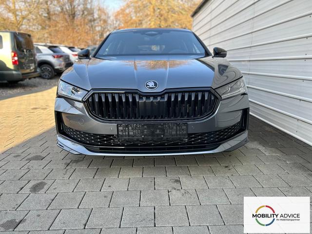 Skoda Superb Combi Sportline Kombi 2.0 TSI DSG 4x4 *HUD*AHK*Navi*Matrix*AssistenzPlus*NAVI*E-Heck*Keyless 