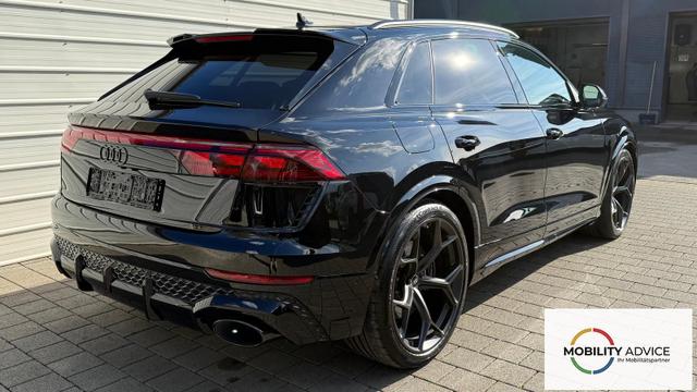 Audi RS Q8 performance 4.0l Quattro 640 PS VOLL*UPE 196TEUR* TOP 