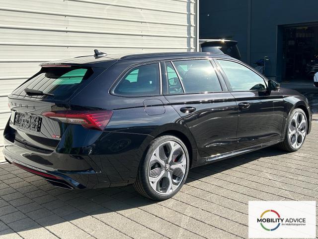 Skoda Octavia Combi RS Kombi 2.0 TSI DSG 265 PS AHK*Panorama*DCC*19"*Android Auto*Navi*SHZ*360&deg;*E-Heck 