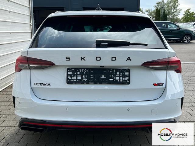 Skoda Octavia Combi RS Kombi 2.0 TSI DSG 265 PS AHK*Panorama*DCC*19"*Android Auto*Navi*SHZ*360&deg;*E-Heck 
