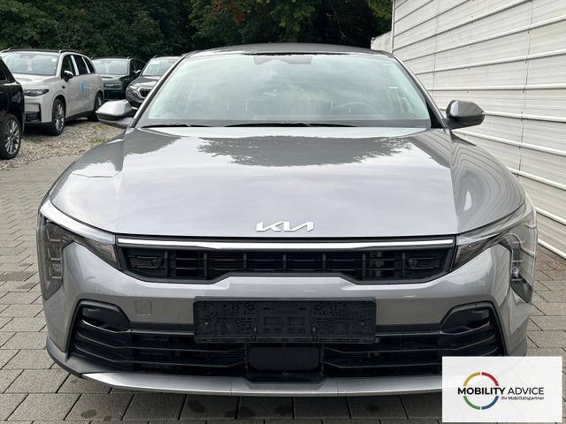 Kia K4 Gold 1.6 T-GDi DCT Android Auto*Navi*Totwinkel*SHZ*Kamera*PrivacyGlas*ACC*Keyless*2Z Klimaauto* 