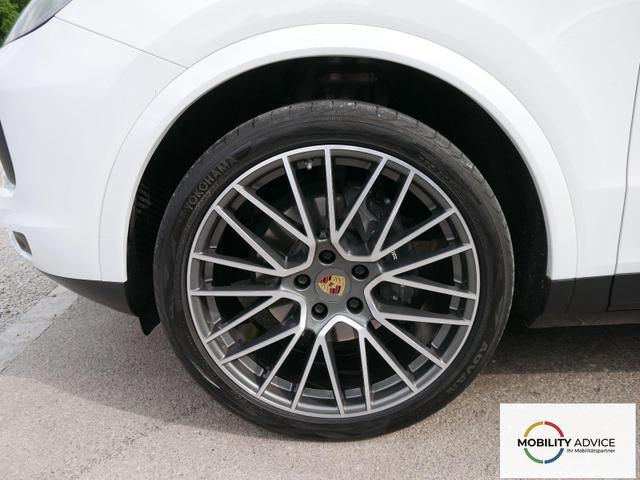 Porsche Cayenne Coup&eacute; *LED*SZH*KAMERA*AHK*DAB*NAVI*PANO*HEAD-UP*22 ZOLL* 