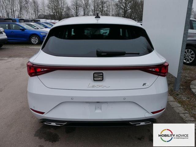 Seat Leon FR 2.0 TDI DSG*RFK*NAVI*TEMPOMAT*TRAVEL ASSIST* FULL LINK* KEYLESS-GO* 