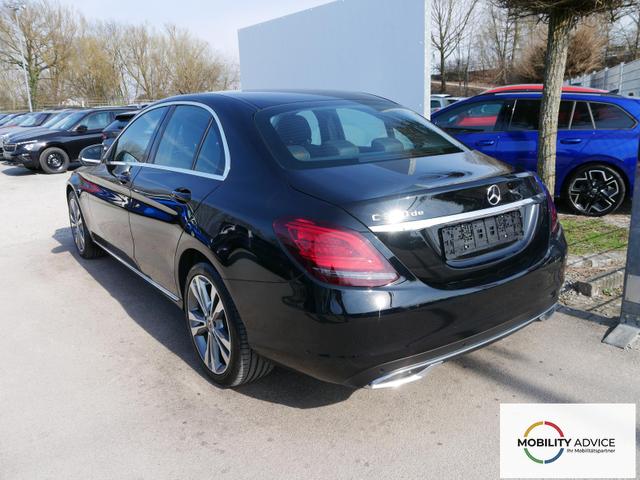 Mercedes-Benz C-Klasse AVANTGARDE C 300 de 9G-TRONIC Avantgarde*NAVI*PDC*LED*SHZ*TEMPOMAT*KLIMAAUTOMATIK*18-ALU 