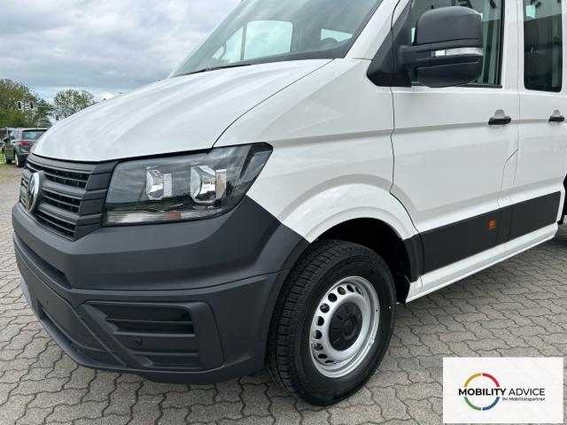 Volkswagen / Crafter Pritsche DoKa / Wei&szlig; / / / 35 2.0 TDI MR DSG 4x4 / 5 J. Garantie