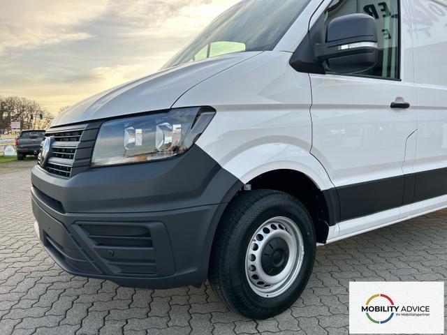 Volkswagen / Crafter Kastenwagen / Wei&szlig; / / / 30 2.0 TDI MR Aut. L3H2 / 4 J. Garantie