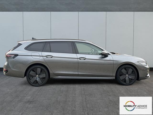 Volkswagen / Passat Variant / Grau / / / 4WD+AHK+PANO+HARMAN+19+BLACK STYLE