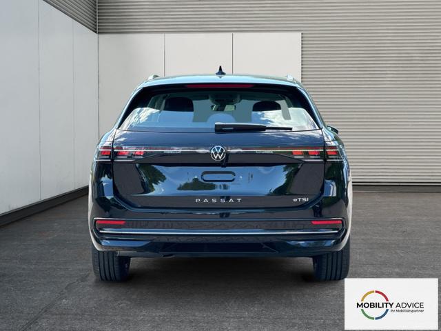 Volkswagen / Passat Variant / Schwarz / / / DSG+AHK+NAVI+MATRIX+MASSAGE+ACC+KAMERA