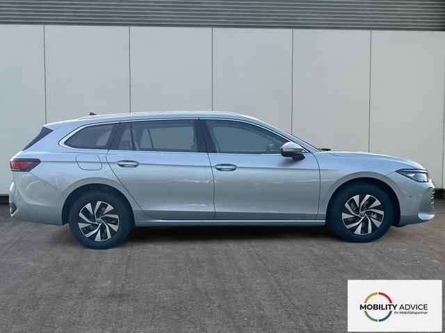 Volkswagen / Passat Variant / Silber / / / DSG+AHK+PANO+NAVI+ACC+KAMERA+LED+MASSAGE