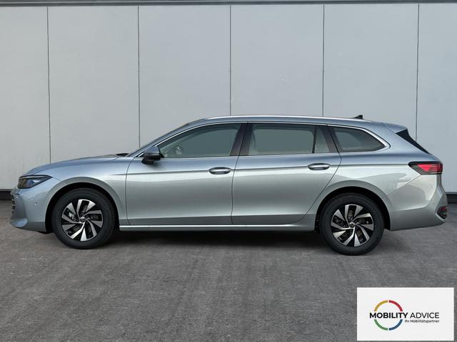 Volkswagen / Passat Variant / Silber / / / DSG+AHK+PANO+NAVI+ACC+KAMERA+LED+MASSAGE