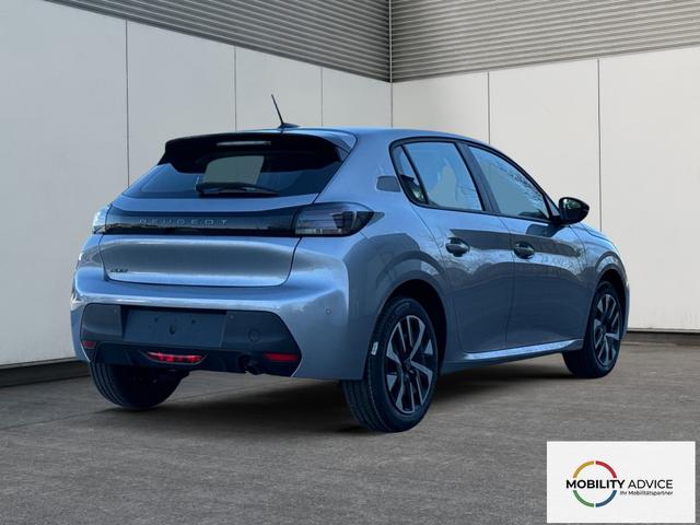 Peugeot / 208 / Grau / / / MAN6+SHZ+LED+PDC+TEMPOMAT