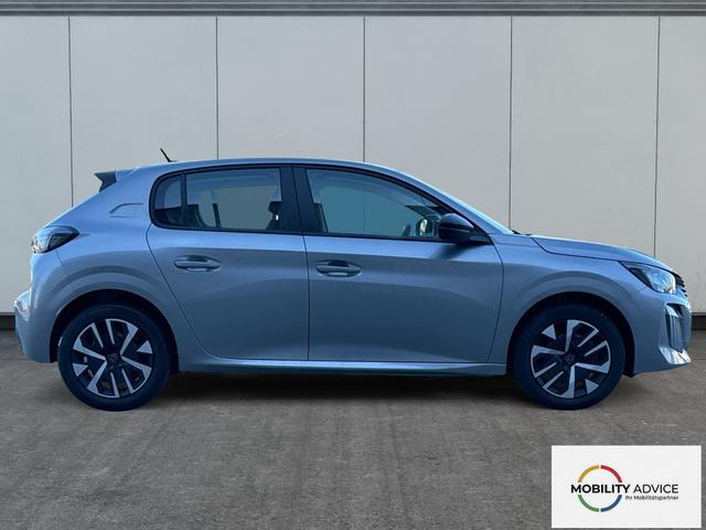 Peugeot / 208 / Grau / / / MAN6+SHZ+LED+PDC+TEMPOMAT