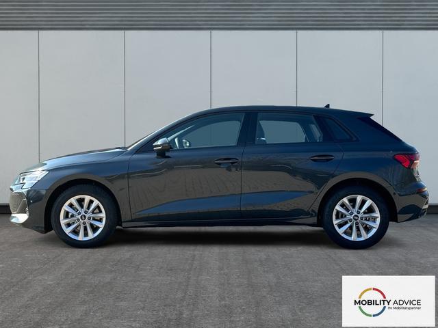Audi / A3 Sportback / Grau / / / ACC+KAMERA+SHZ+LED+16LM+APP
