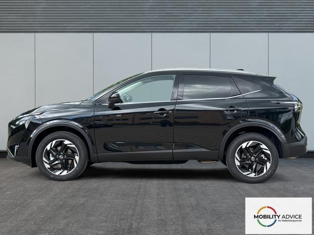 Nissan / Qashqai / Schwarz / / / EL.HECKKL+HEAD-UP+KAMERA+ACC+PDC+SHZ+LED 