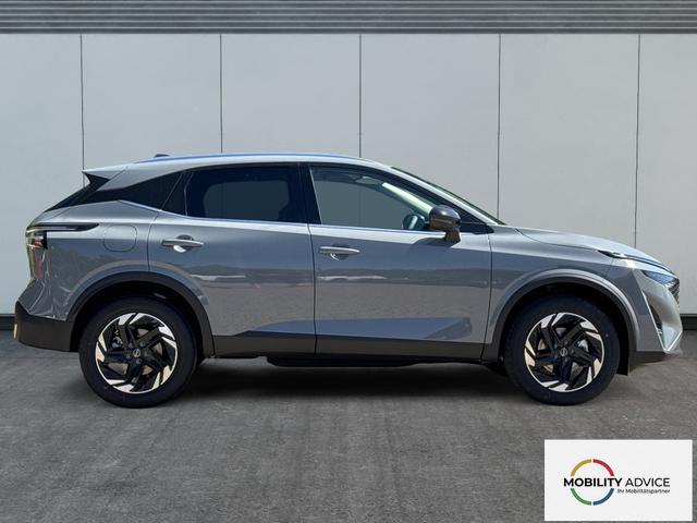 Nissan / Qashqai / Grau / / / EL.HECKKL+HEAD-UP+KAMERA+ACC+PDC+SHZ+LED , Beispielbilder, ggf. teilweise mit Sonderausstattung