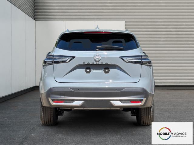 Nissan / Qashqai / Grau / / / EL.HECKKL+HEAD-UP+KAMERA+ACC+PDC+SHZ+LED , Beispielbilder, ggf. teilweise mit Sonderausstattung