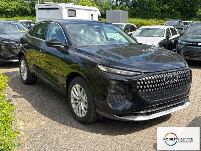 Audi / Q3 Sportback / Schwarz / / / MJ 2026+NAVI+KAMERA+AHK+PANO+PDC+EL. HECKKL.+LED+18 LM