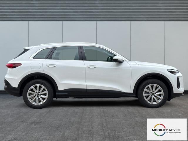 Audi / Q5 / Wei&szlig; / / / QUATTRO+NAVI+KAMERA+AHK+SHZ+PDC+ACC