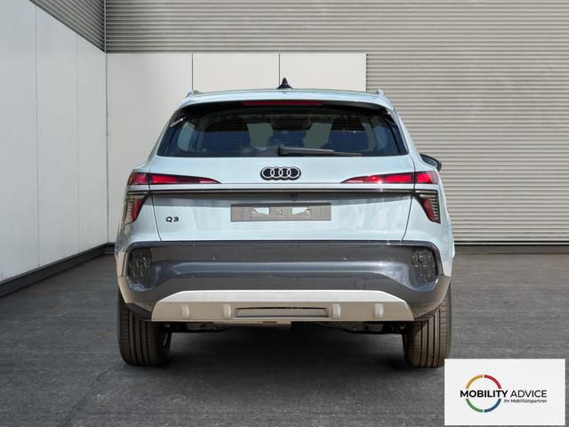 Audi / Q3 / Grau / / / KAMERA+NAVI+PDC+EL.HECKKL.+LED+17LM