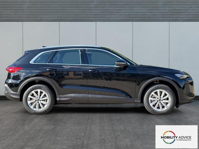 Audi / Q5 / Schwarz / / / QUATTRO+NAVI+KAMERA+AHK+PANO+SHZ+PDC+ACC