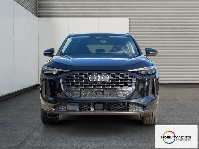 Audi / Q5 / Schwarz / / / QUATTRO+NAVI+KAMERA+AHK+PANO+SHZ+PDC+ACC, Beispielbilder, ggf. teilweise mit Sonderausstattung