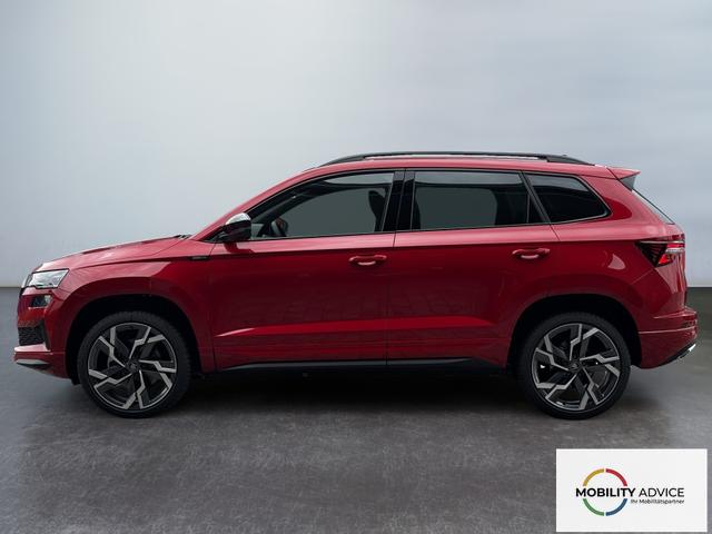 Neue Skoda Karoq Sportline top Austastung 