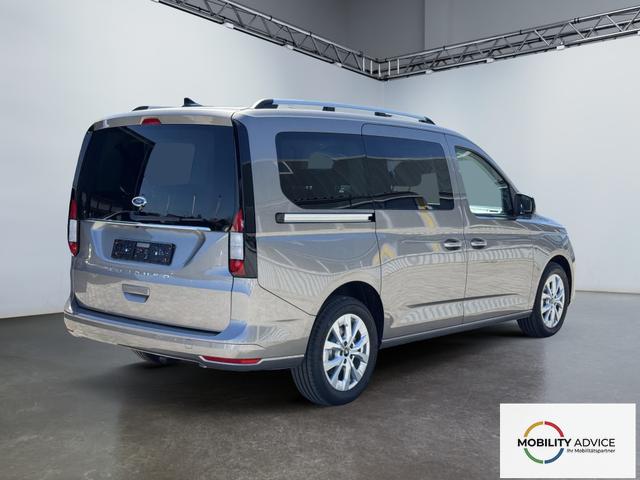 Ford Grand Tourneo Titanium