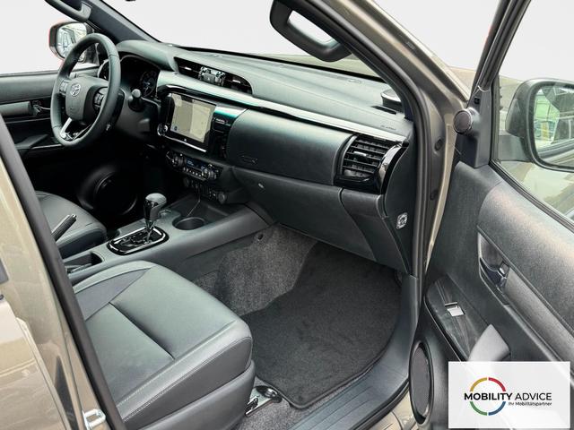 Reimport Toyota Hilux INVINCIBLE Double Cab 2.8 D-4D 4x4 kaufen