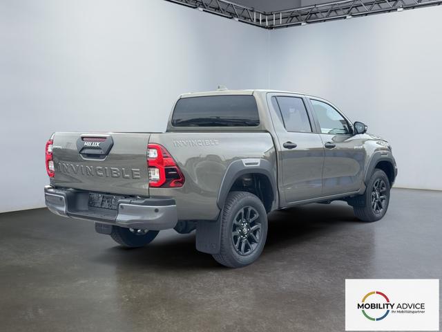 Reimport Toyota Hilux INVINCIBLE Double Cab 2.8 D-4D 4x4 kaufen