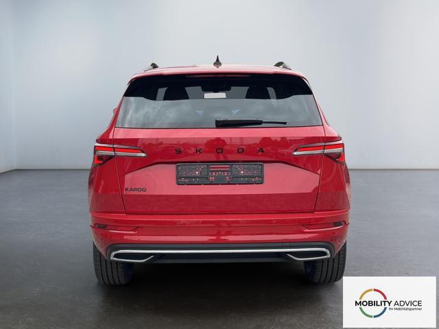 Skoda Karoq Sportline 1,5 TSI DSG 2ZKlimaautomatik Canton Anh&auml;ngerkupplung Totewinkel Assistent 2 x Einparkhilfe Kamera 19 Zoll Felgen adaptiver Tempomat 5J Garantie 