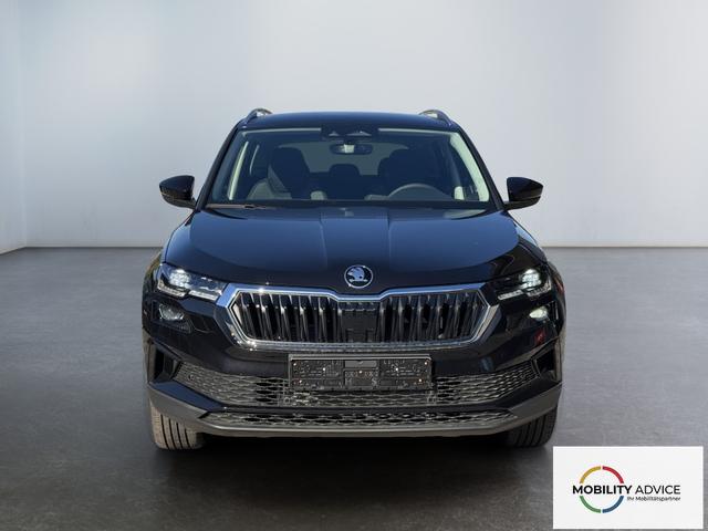 Skoda Karoq Extra Plus 1,5 TSI DSG 2Zoklima 2xEinparkhilfe AHK Kamera Sitzheizung beheiztes Lenkrad 