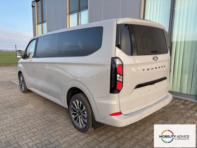 Ford Tourneo Custom Sport 2.5 Duratec Hybrid (PHEV) 232PS CVT (AUTOMATIK) L2 (LANGER RADSTAND) H1, 5J Garantie, 8 Pl&auml;tze, 17" Alu, Schiebet&uuml;re re+li, Teil-Kunstlederpolster + Sitzheizung, 3-Zonen-Klimautomatik, Alarm, Privacy-Glas, Parksensoren v/h, R&uuml;ckfahrkamera, LED-Scheinwe 