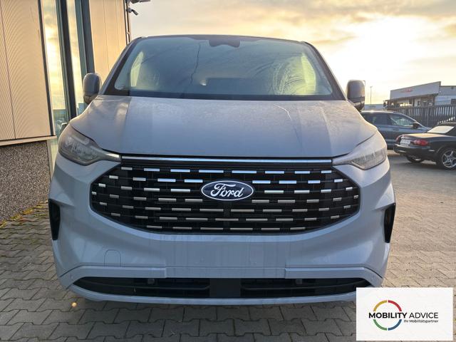 Ford Tourneo Custom Sport 2.5 Duratec Hybrid (PHEV) 232PS CVT (AUTOMATIK) L2 (LANGER RADSTAND) H1, 5J Garantie, 8 Pl&auml;tze, 17" Alu, Schiebet&uuml;re re+li, Teil-Kunstlederpolster + Sitzheizung, 3-Zonen-Klimautomatik, Alarm, Privacy-Glas, Parksensoren v/h, R&uuml;ckfahrkamera, LED-Scheinwe 